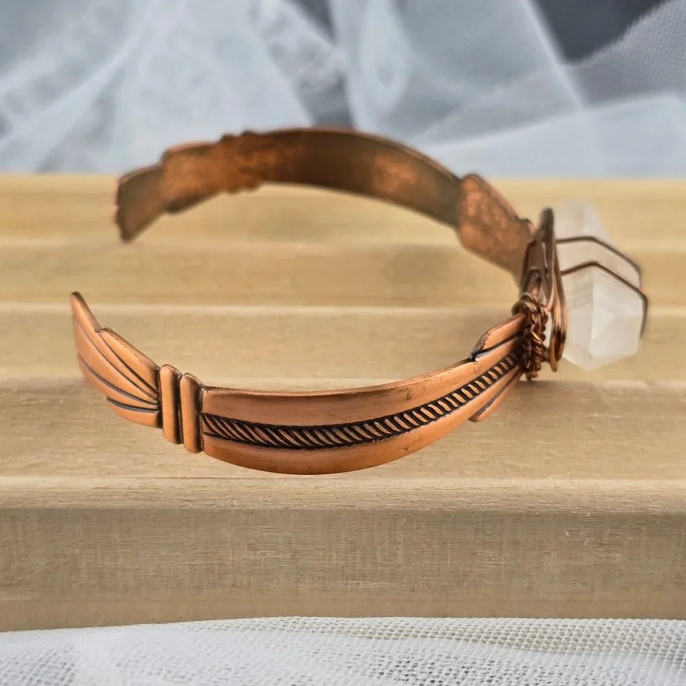 Wheeler Co Copper Cuff Bracelet Added Quartz Crystal Centerpiece Adjustable Fit - Picture 7 of 9